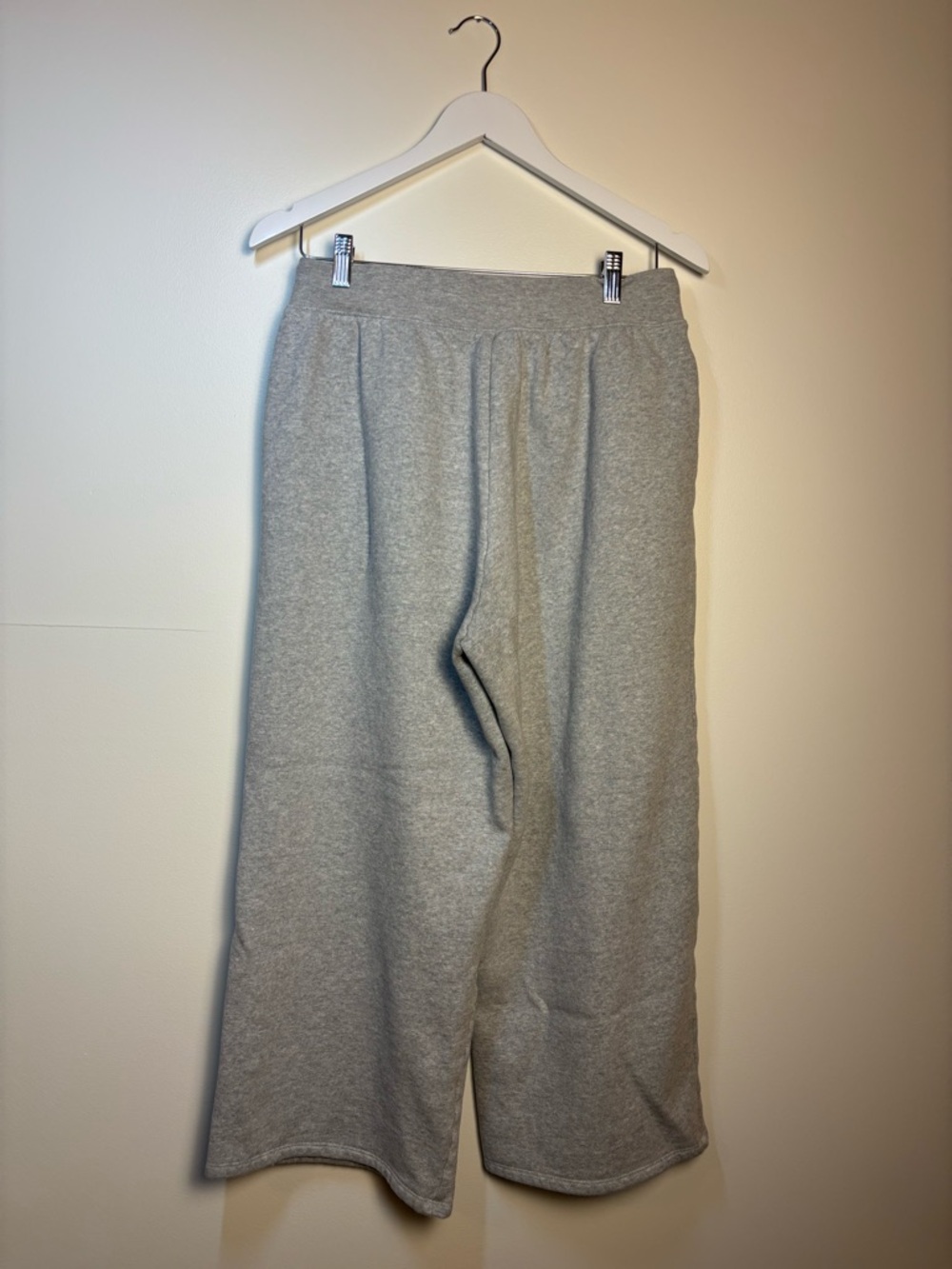 Champion Women’s Fleece Wide Legged Sweatpants Oxford Grey Heather, size M - Picture 4 of 8